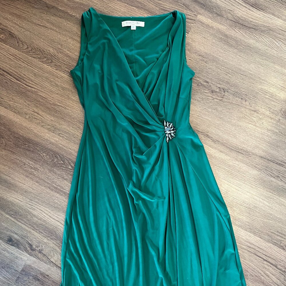 Evan Picone Knee Length Emerald Green Dress
